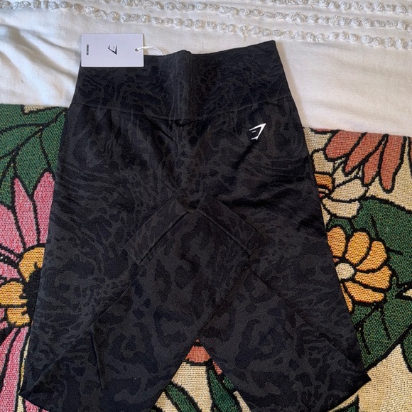 Gymshark Adapt Seemless Legging - Picture 2 of 4